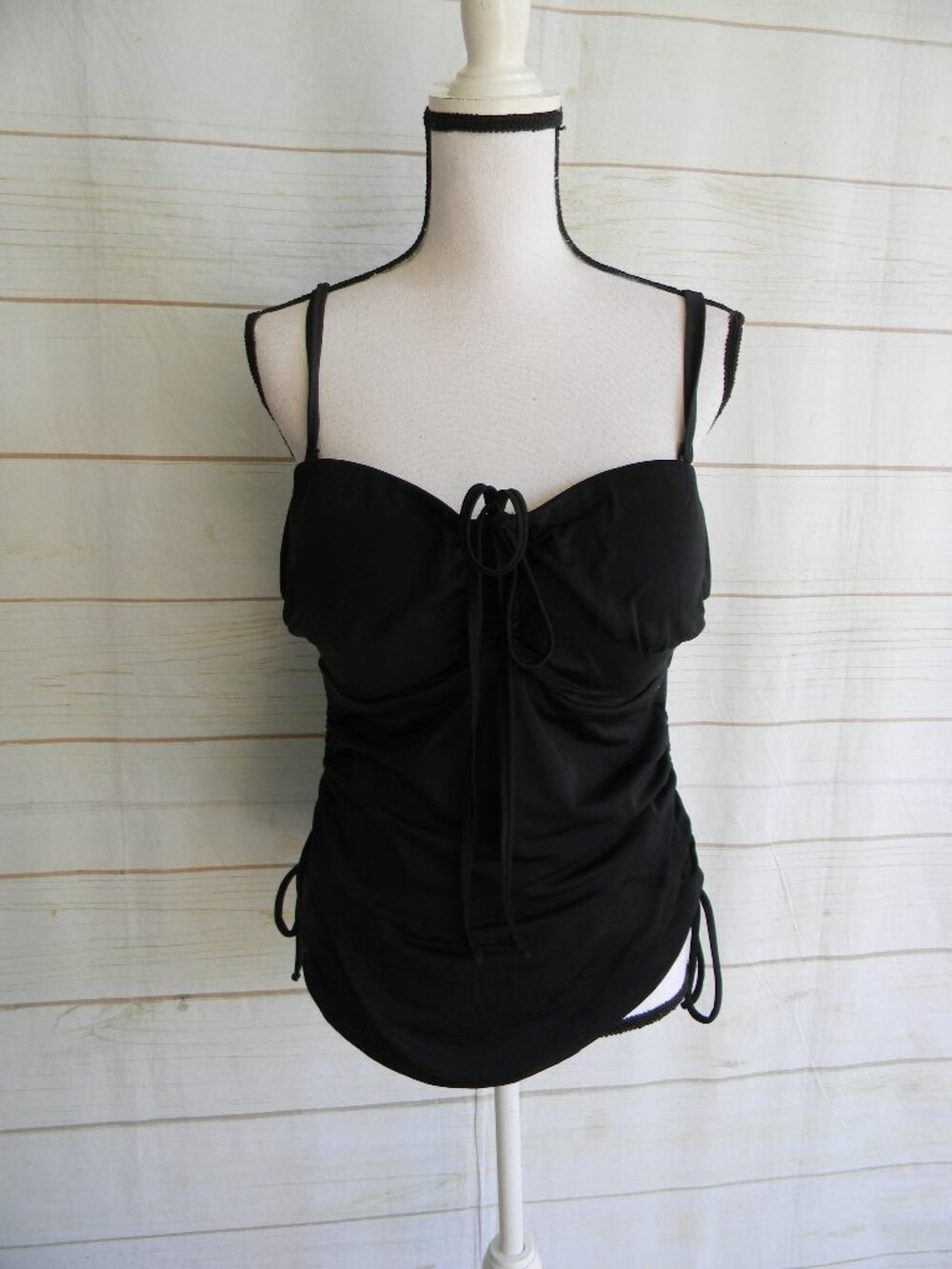BODEN BLACK CLASSIC RUCHED TIE SIDE TANKINI SWIMSUIT TOP SZ 14